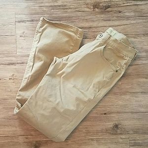 Men's khaki pants