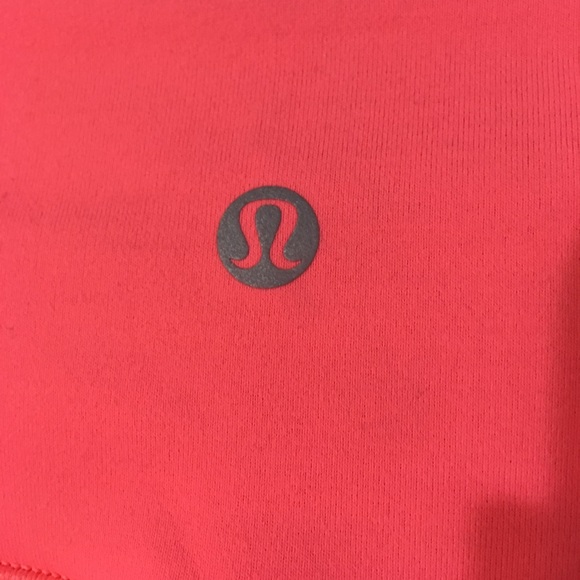 Lululemon Cropped Yoga Pants - Picture 3 of 8