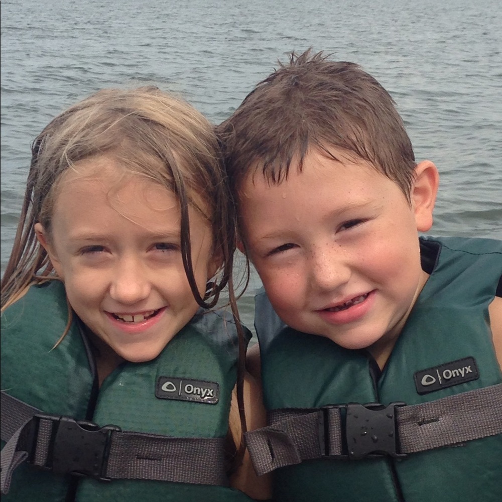 Meet your Posher, Brooke