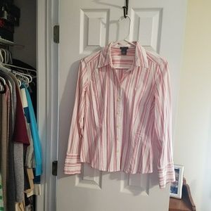 Ann Taylor button up dress shirt size 4
