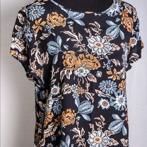 NWT H&M Floral Pattern Short Sleeve Blouse