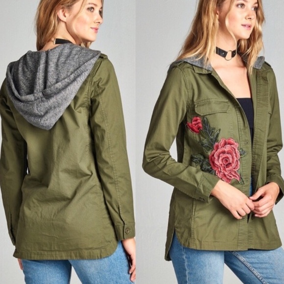 Jackets & Blazers - NWT Trendy Green Rose Patch Hooded Utility Jacket