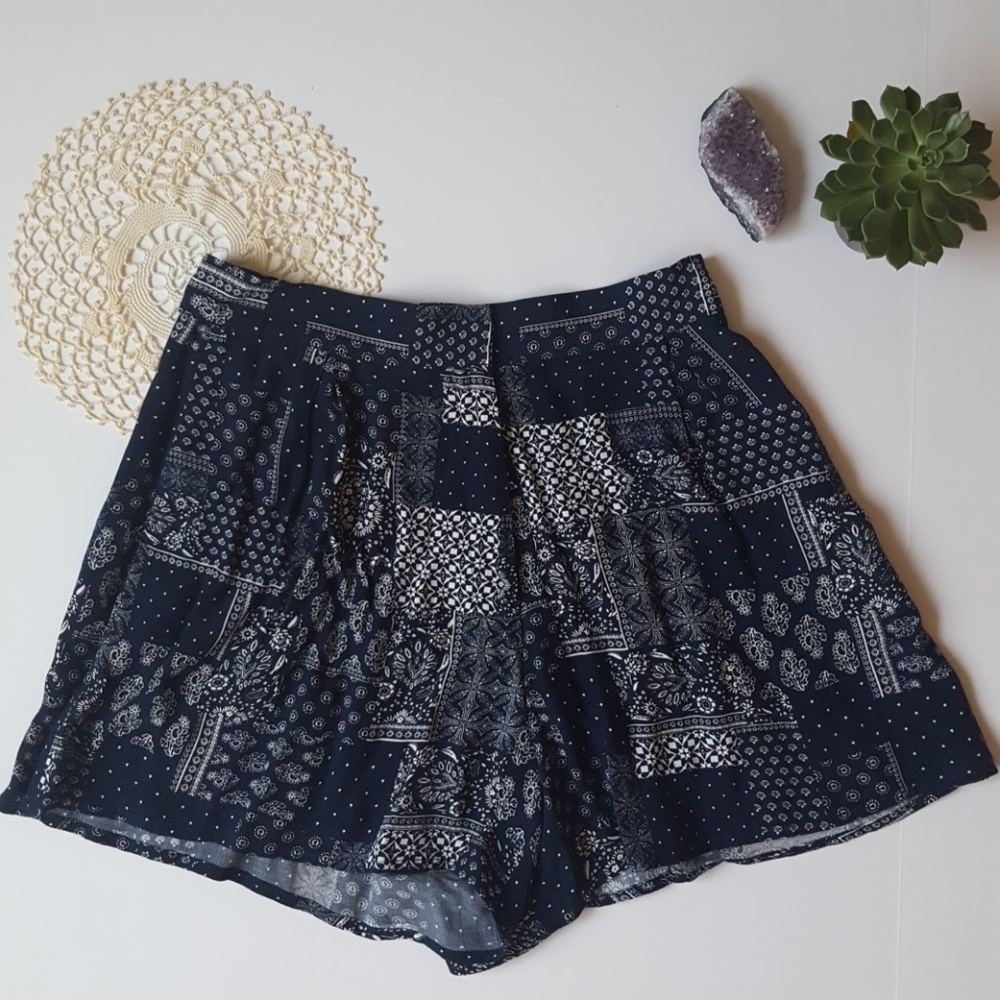 Topshop navy and white swing shorts with pockets