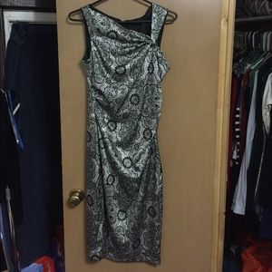 Maggie London dress- size 8 great condition
