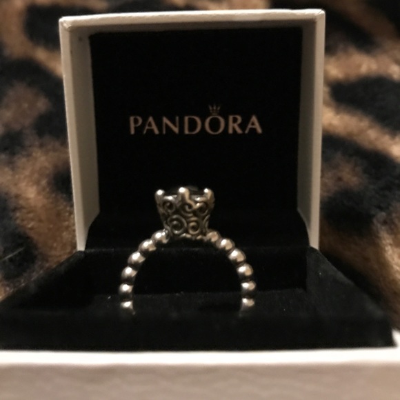R E T I R E D GORGEOUS PANDOR RING ππ€π€π€ - Picture 3 of 4