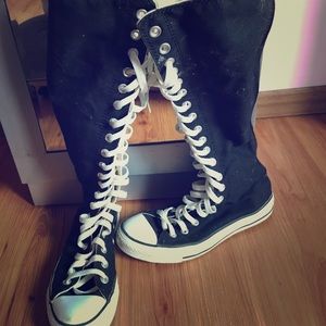 Knee High Converse 🖤