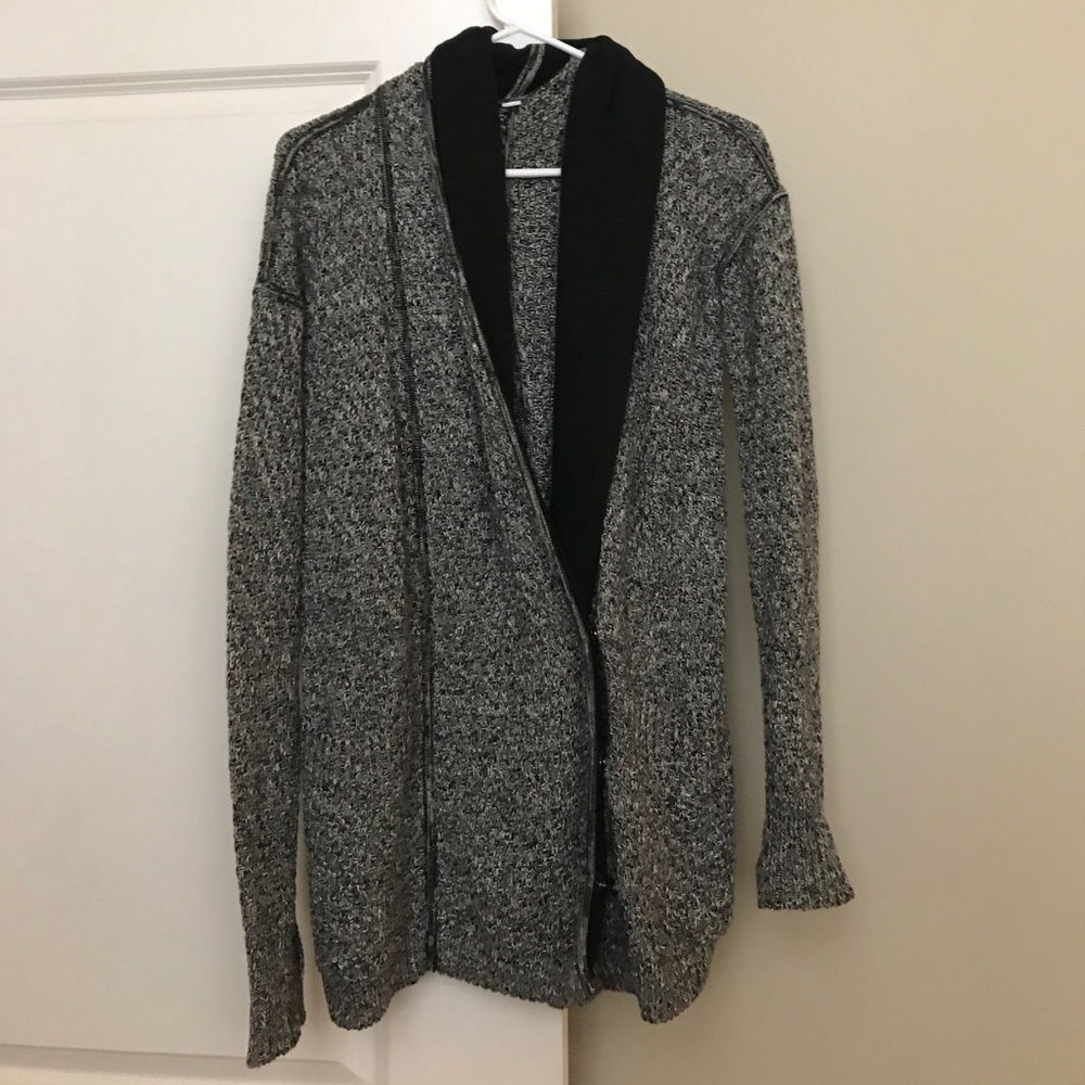 Lululemon cardigan