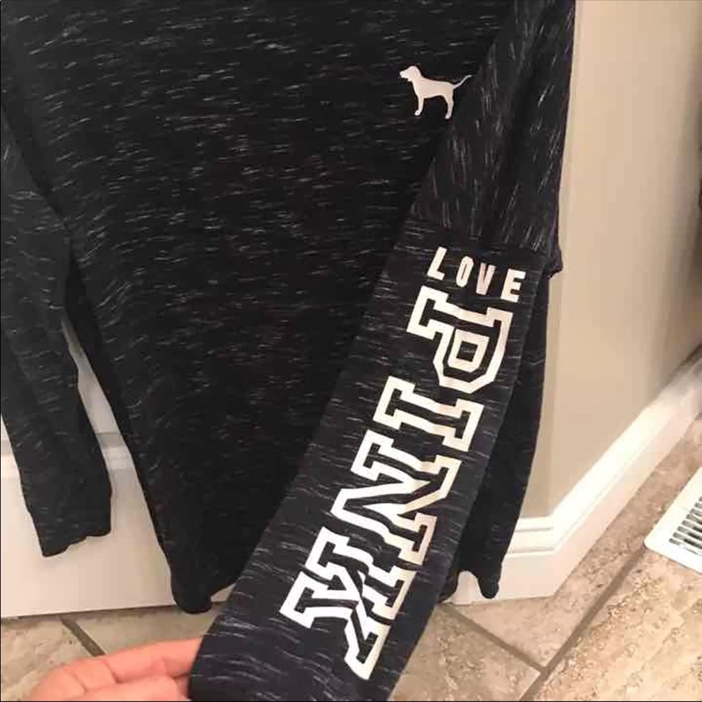 ❌Sold❌Victoria's Secret Pink Crew