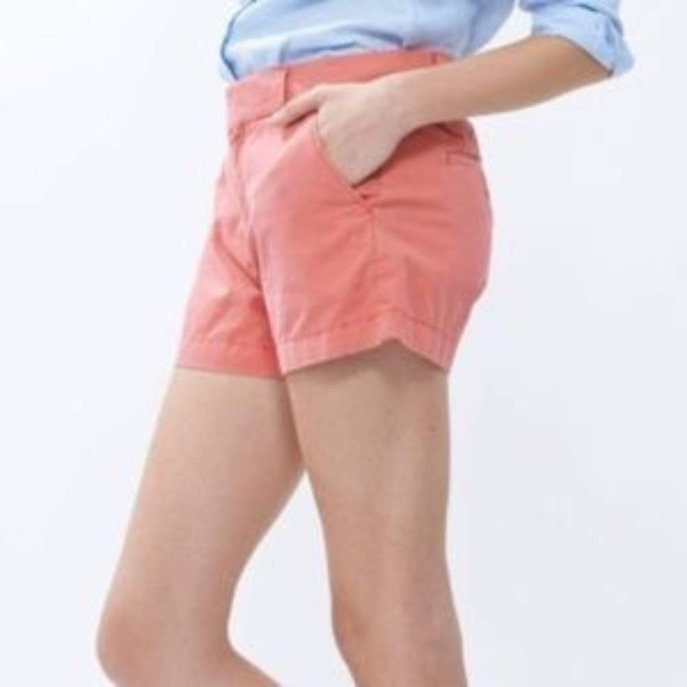 Donated🎀 EUC Uniqlo Coral Pink Chino Shorts