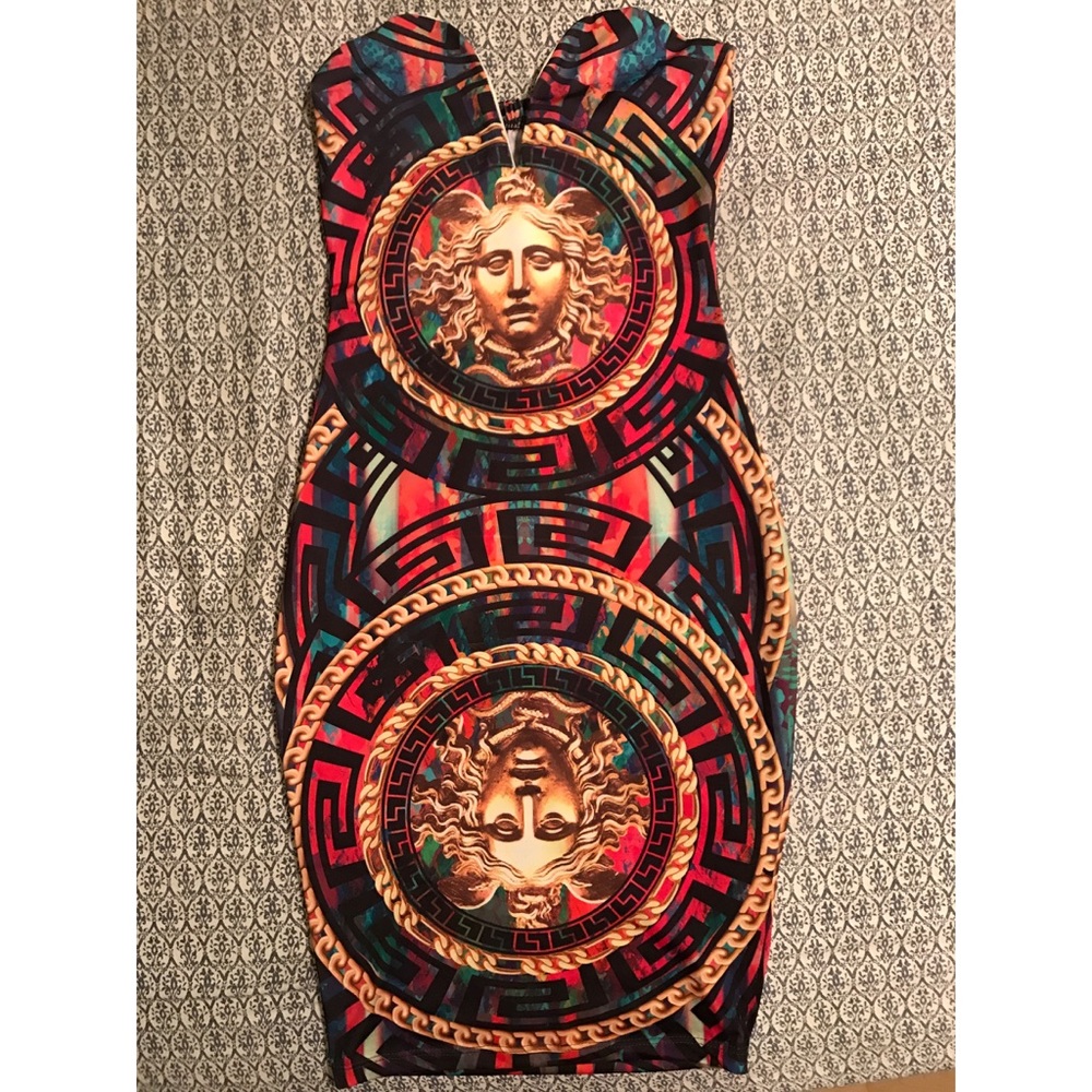Colorful Medusa head body con dress size small