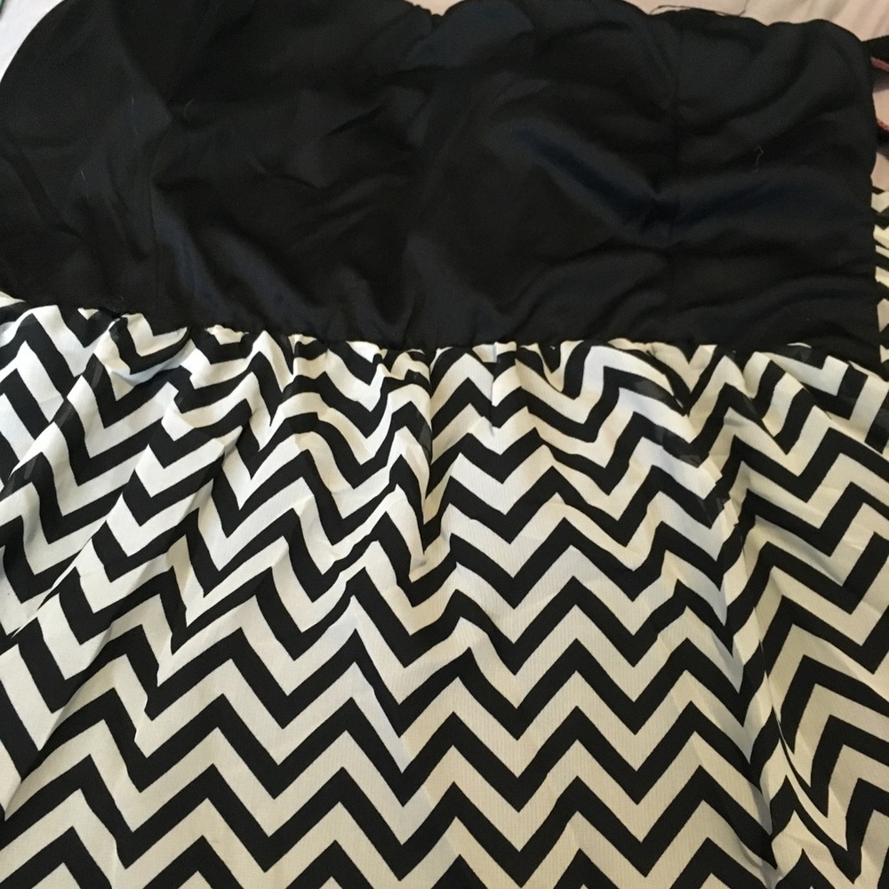 Black and white patterned high low dress