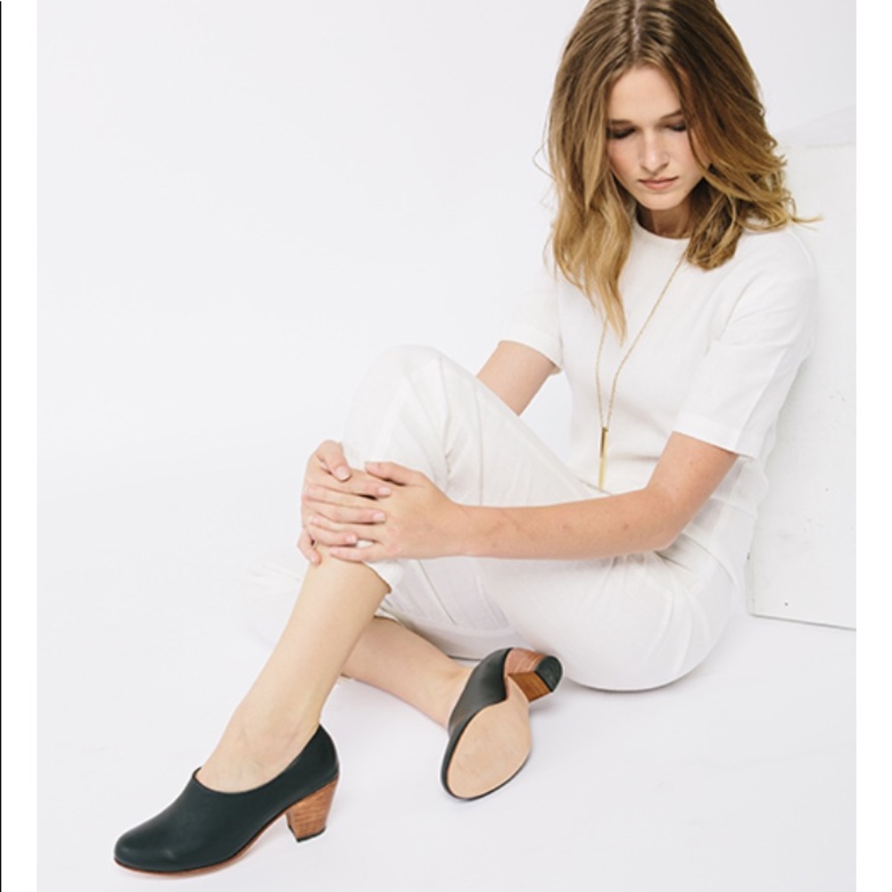 Nisolo Austin Heel in Black