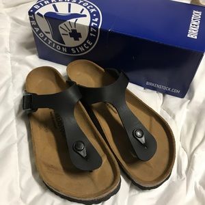 NIB Birkenstock black Gizeh size 39