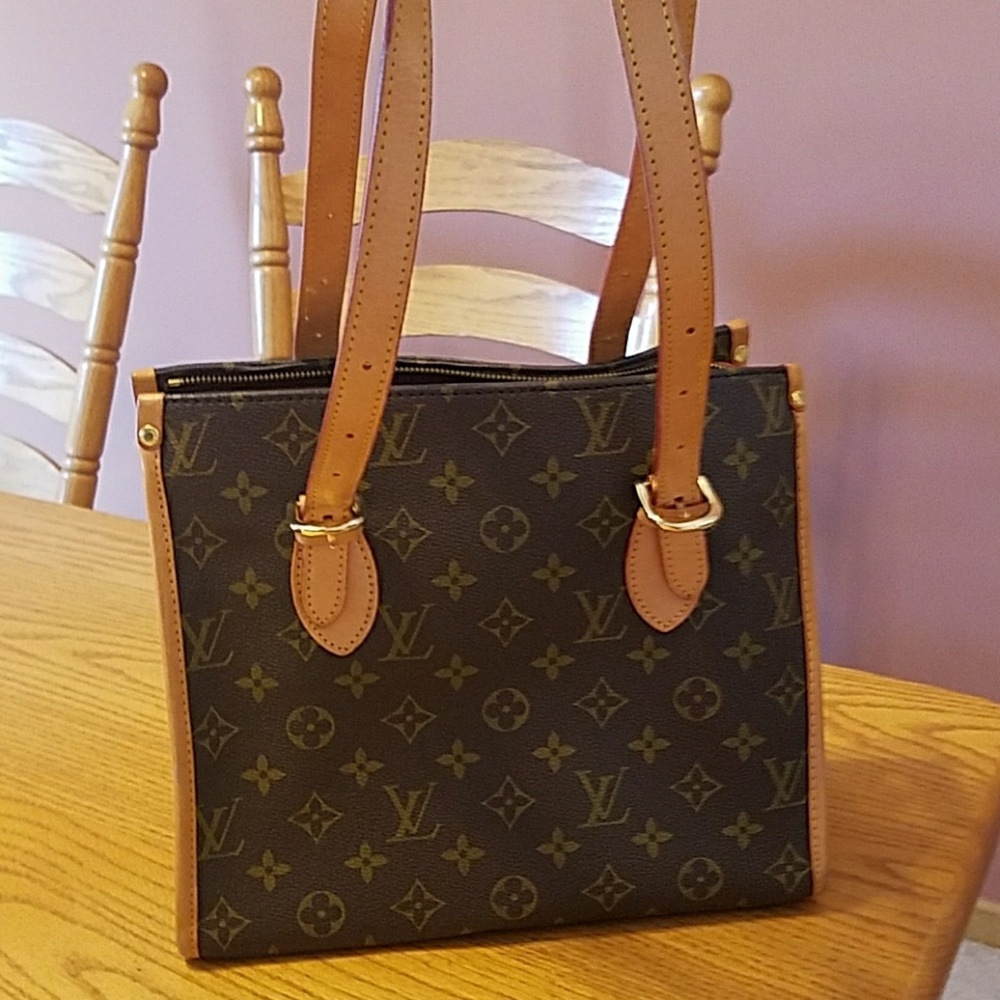 Fashion bag excellent condition.