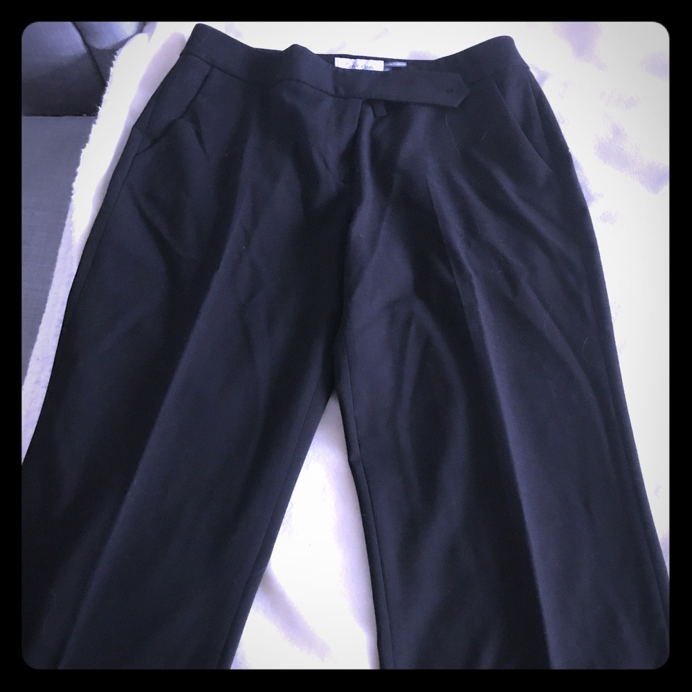 Calvin Klein dress pant. Size 6p.