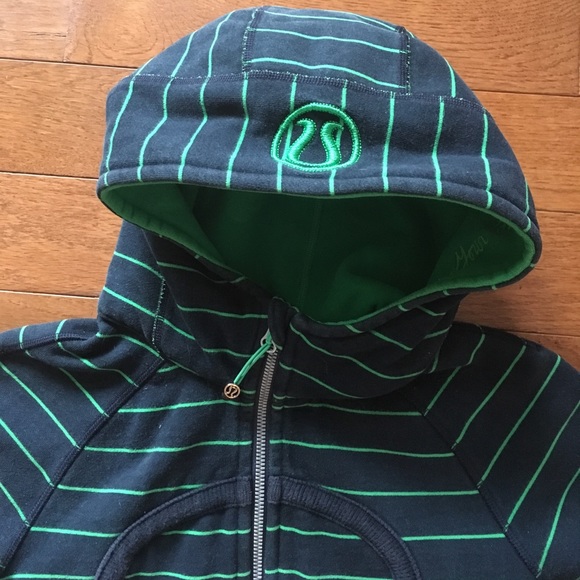 💚Lululemon Scuba Hoodie💚 - Picture 2 of 4