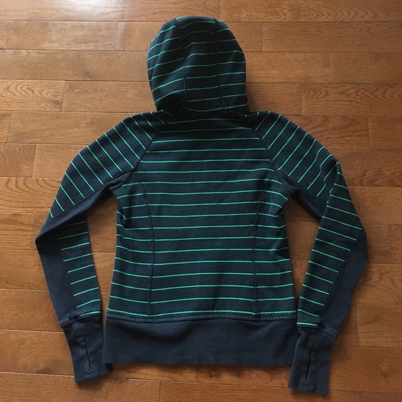 💚Lululemon Scuba Hoodie💚 - Picture 3 of 4