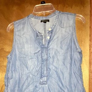 J Crew size 4 sleeveless denim blouse