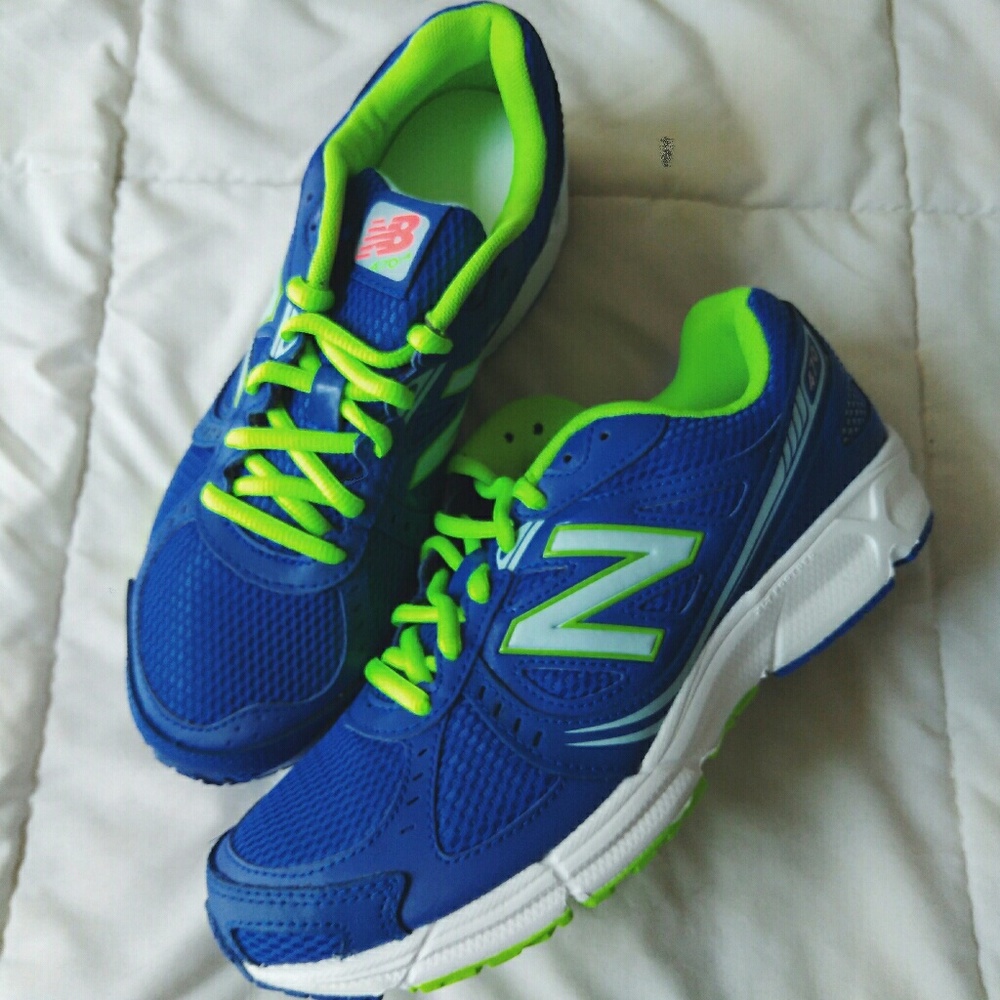 🚫SOLD🚫 NEW!! green + blue new balance shoes