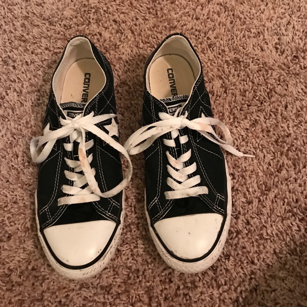 Black converse
