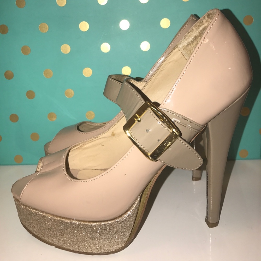 Steve Madden Nude Peep-toe Heels