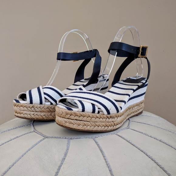 Tory Burch Shoes - Tory Burch Karissa Wedge Sandals Sz 9