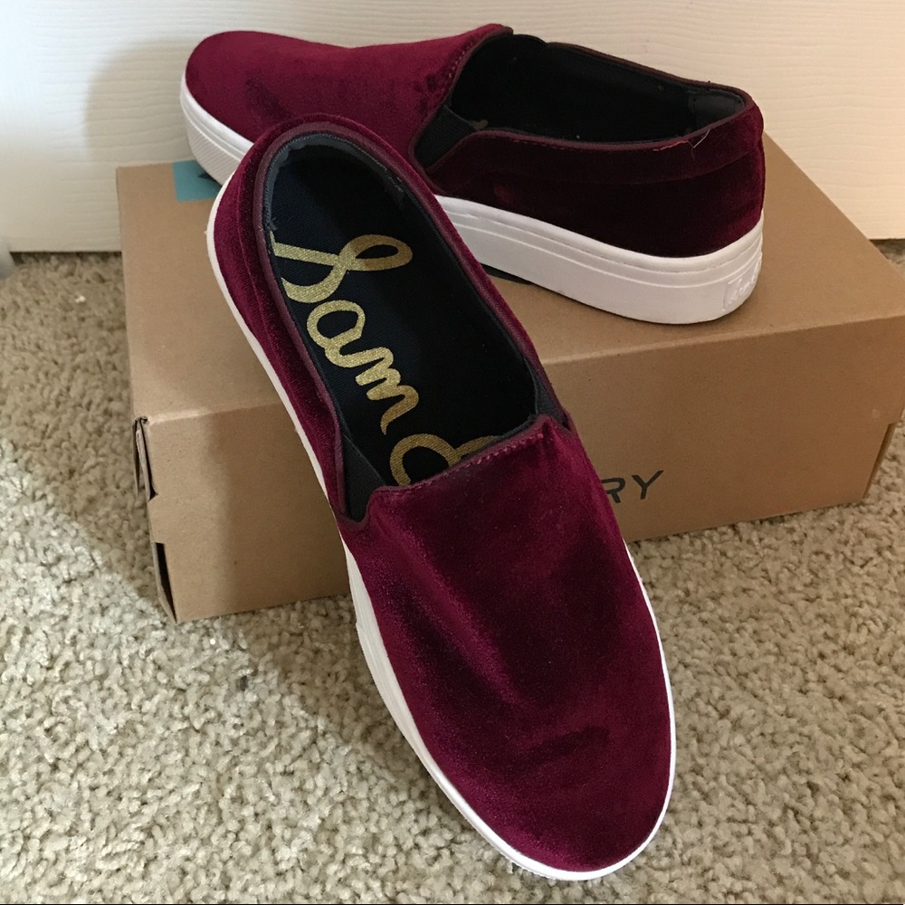 BRAND NEW Sam Edelman velvet slip ons