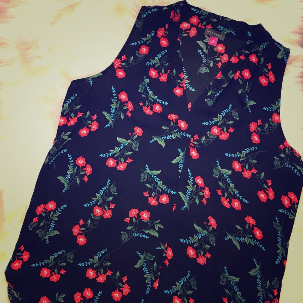 NWT [Vince Camuto] Sheer Floral Sleveless Top