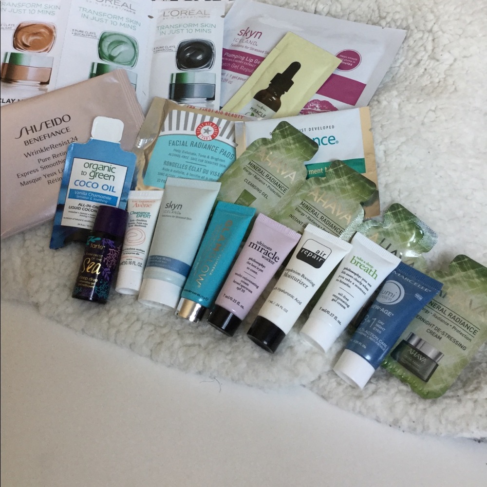 Skin Care Samples Bundle