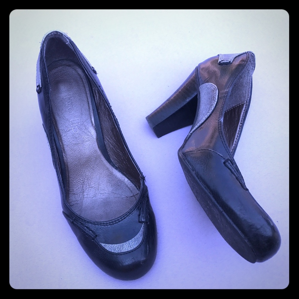Two Lips shoes