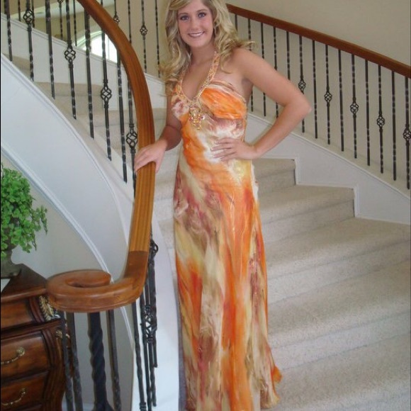 Prom Dress - Picture 1 of 4