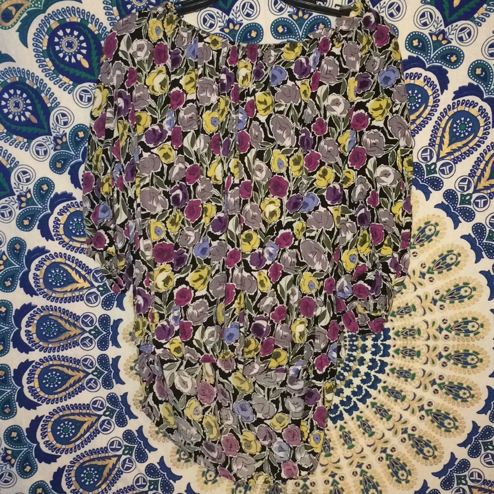 A fei long sleeve shirt floral design