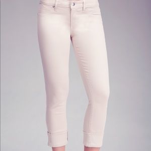 NWOT Bebe Icon Cuffed Crop Jeans in Pink