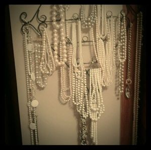 Meet your Posher, Shirley