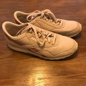 Cream/ Rose Gold Reebok Classics