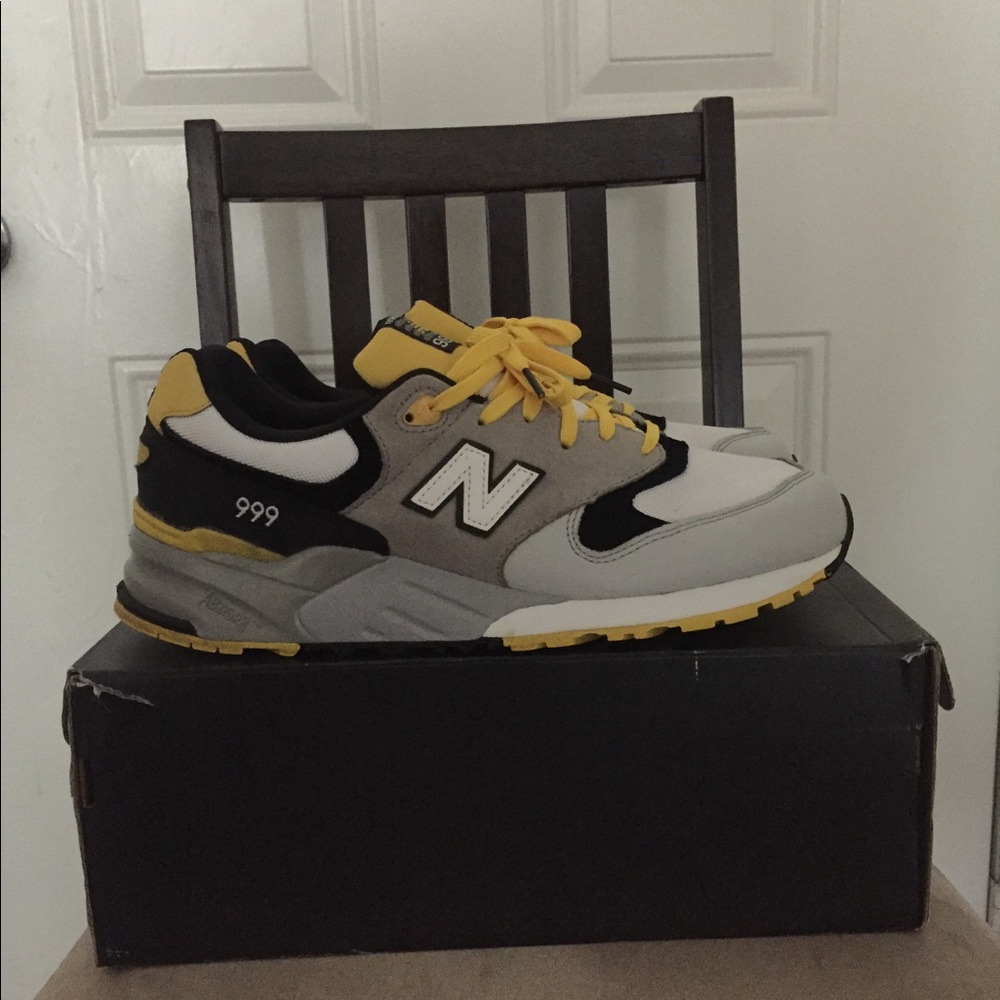 New Balance 999