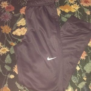 Nike therma-fit sweatpants