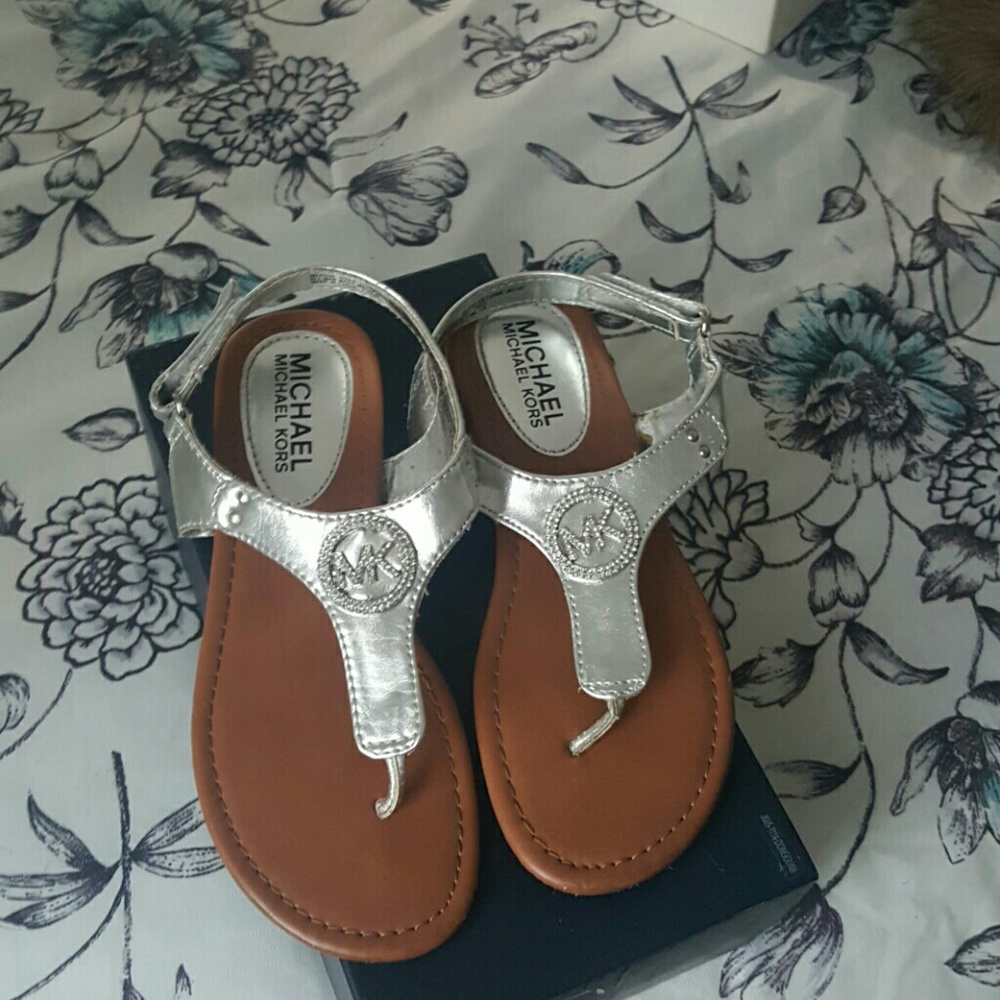 Michael Kors sandal for girls