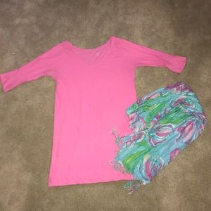 Lilly Pulitzer casual dress w/o scarf!