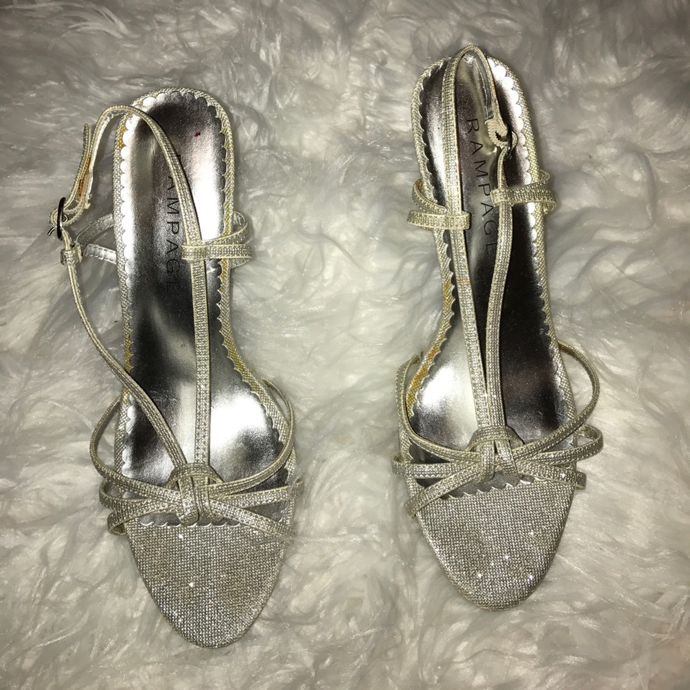 RAMPAGE HEELS