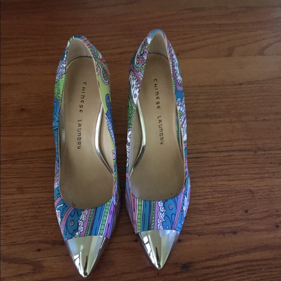 Chinese Laundry Danger Zone Heels - Picture 6 of 7