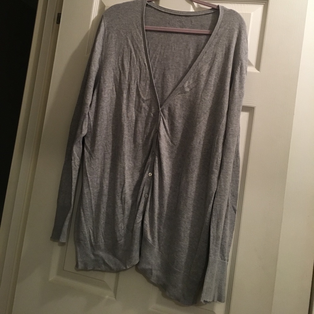 V-neck Cardigan