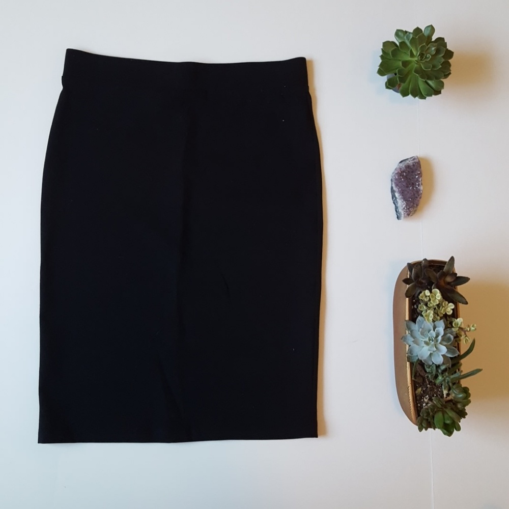 Forever 21 black pencil midi skirt