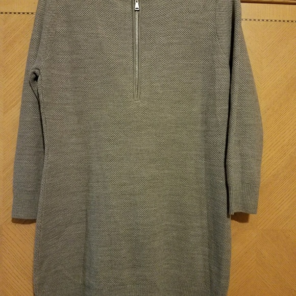 SPRING & MERCER SWEATER - Picture 2 of 2