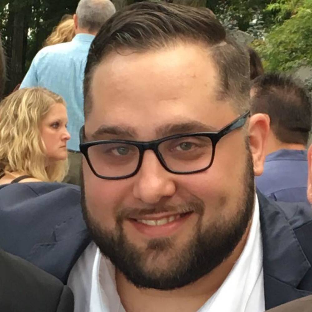 Meet your Posher, Dustin