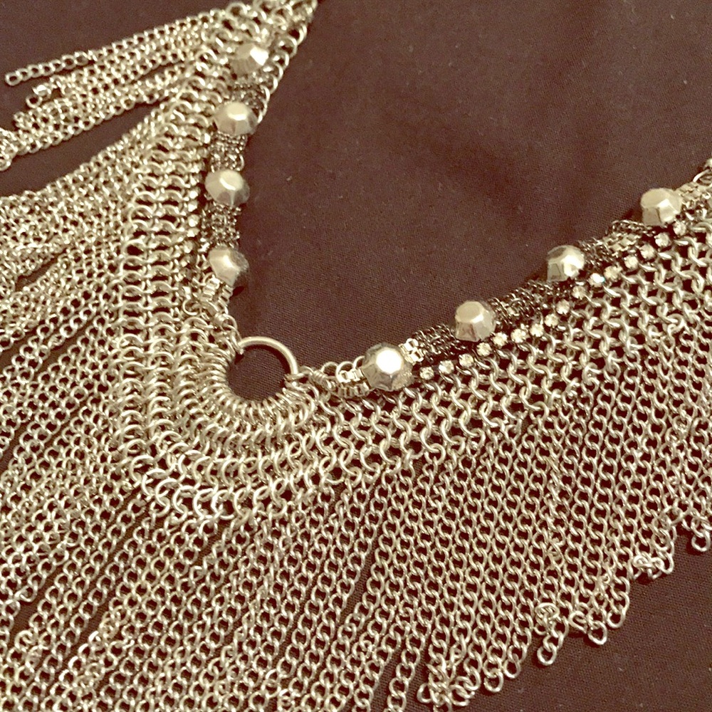 Silver Stella and Dot Necklace