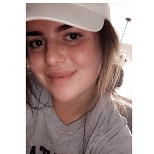 Meet your Posher, Isabelle