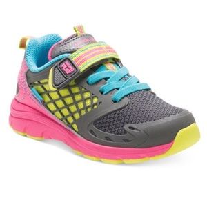 Stride Rite Made2Play "Cannan"