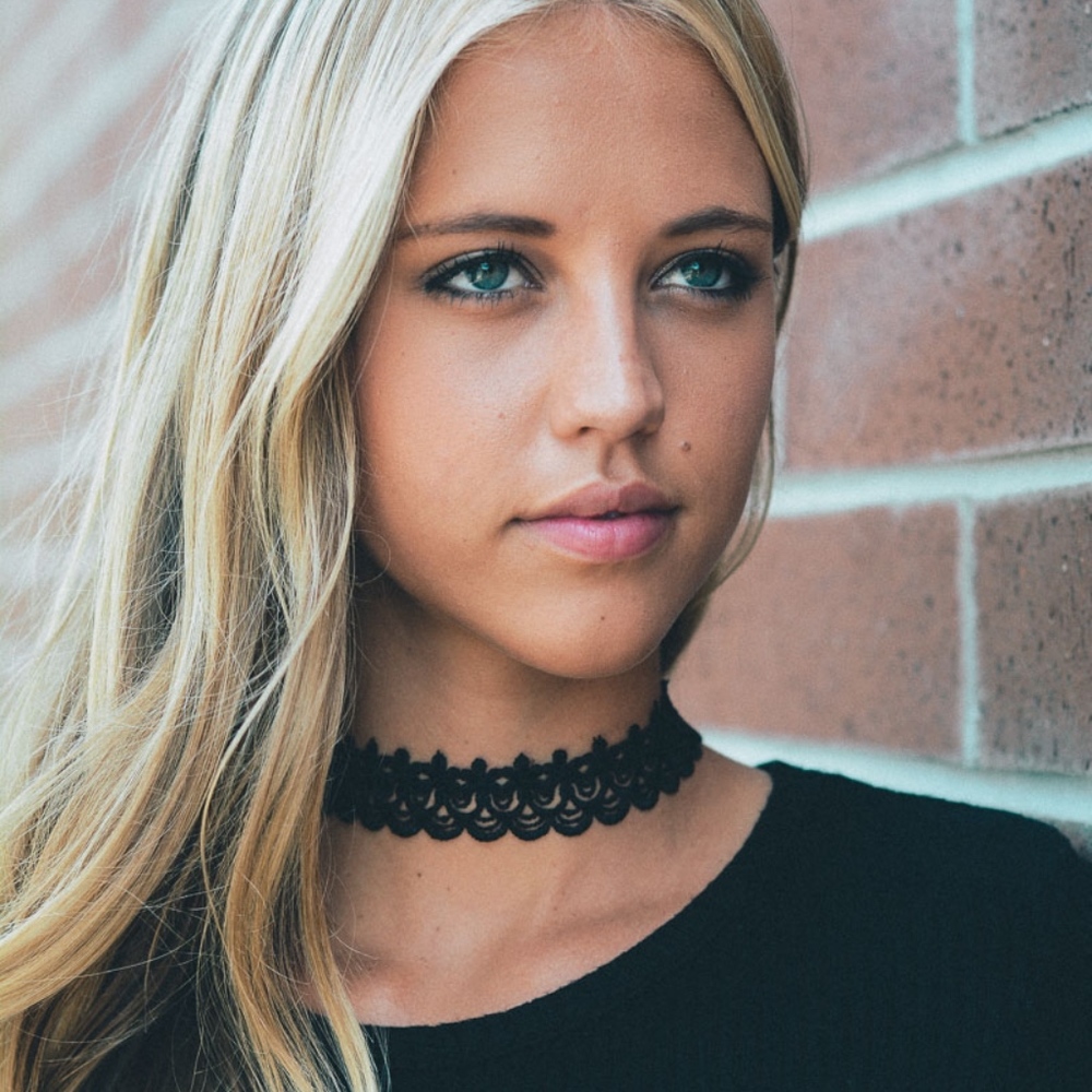 Black Lace Choker