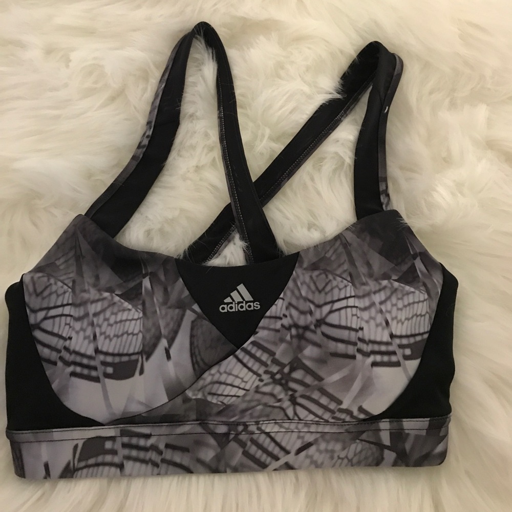 Sport bra Never been worn,
